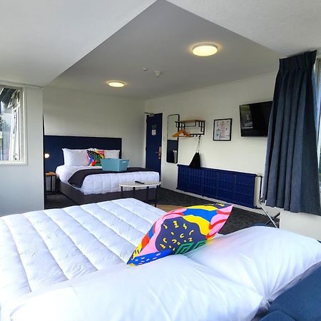 Urban Lounge Sleepery Hotel Rotorua Exterior photo