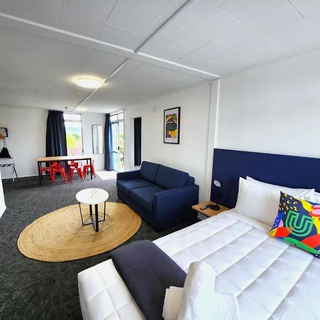 Urban Lounge Sleepery Hotel Rotorua Exterior photo